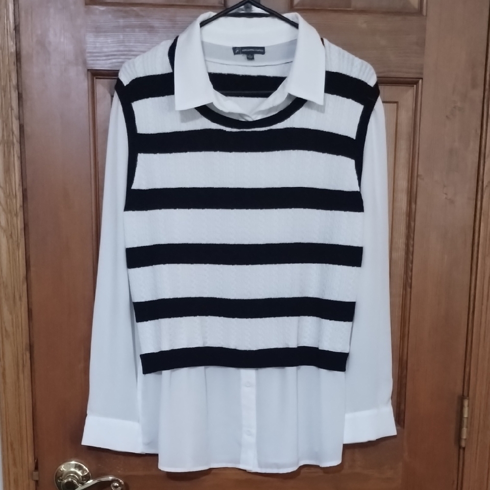 New Without Tag Adrianna Papell Black and White Striped Button Down Shirt